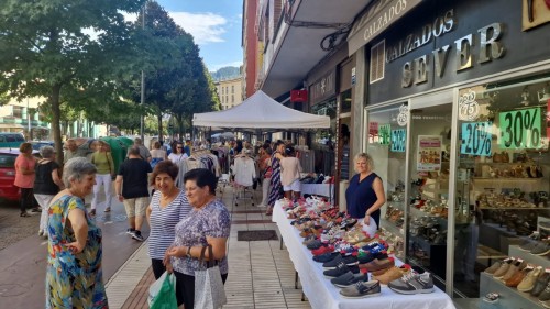 EAJ-PNVk gaitzetsi egin du EH-Bilduk milioi bat euro inguru mantentzea Laudioko enpresa, denda eta elkarteei ordaindu gabe