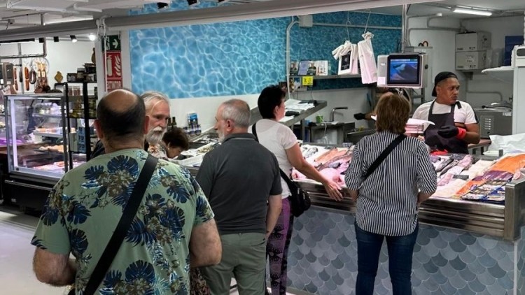 EAJ-PNVk Abastos merkatu berriaren irekiera ospatu du eta birgaitzea aldarrikatu du, jeltzaleen agintaldian Laudion sustatu eta finantzatutako proiektu estrategiko gisa