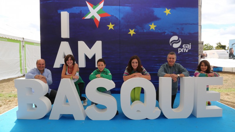 Alderdi Eguna 2013 - I Am Basque - Photocall