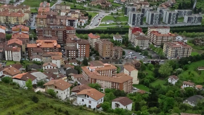 LOS INFORMES DE MOROSIDAD DEJAN EN EVIDENCIA LA CAÓTICA GESTIÓN DE EH BILDU RESPECTO A LOS PAGOS A PROVEEDORES Y ACREEDORES