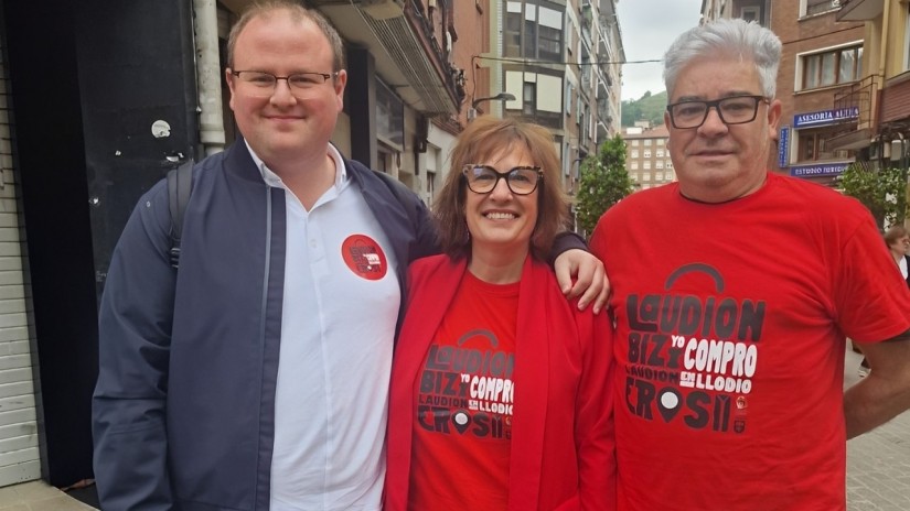 EAJ-PNV Laudio reafirma su compromiso con el comercio local participando en la campaña Laudion bizi, Laudion erosi